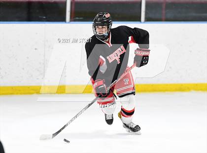 Thumbnail 2 in St. Joseph @ Fairfield Warde/Ludlowe photogallery.