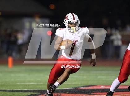 Thumbnail 3 in Wilson @ Hempfield photogallery.