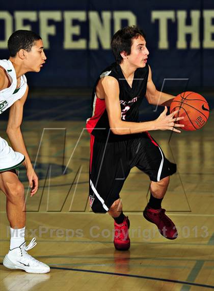Thumbnail 3 in De La Salle vs. Harvard-Westlake (MaxPreps Holiday Classic) photogallery.