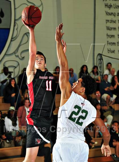 Thumbnail 2 in De La Salle vs. Harvard-Westlake (MaxPreps Holiday Classic) photogallery.