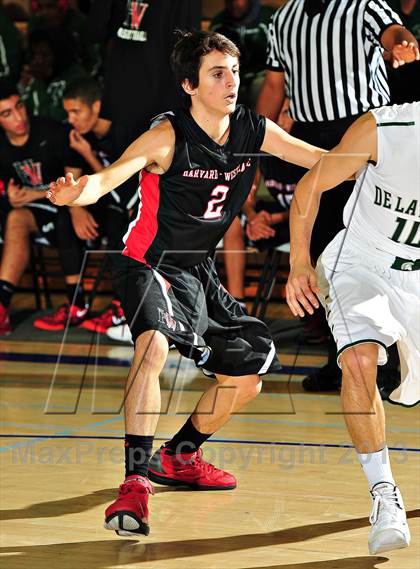 Thumbnail 2 in De La Salle vs. Harvard-Westlake (MaxPreps Holiday Classic) photogallery.