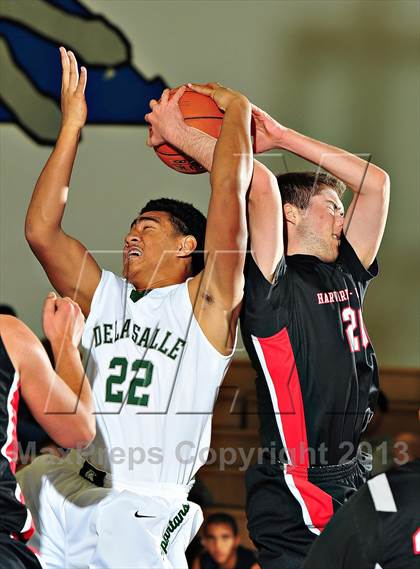 Thumbnail 3 in De La Salle vs. Harvard-Westlake (MaxPreps Holiday Classic) photogallery.