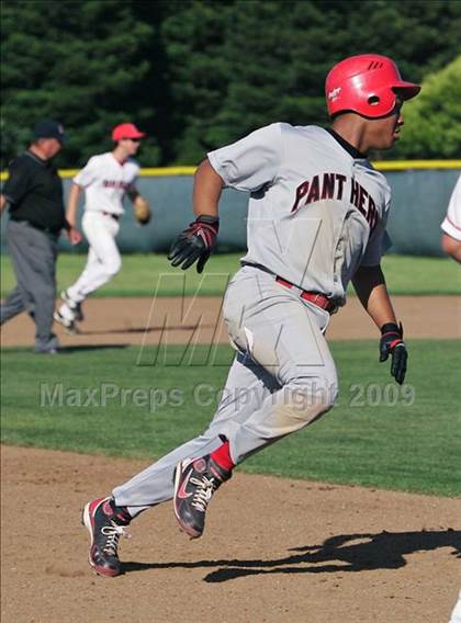 Thumbnail 3 in St. Mary's @ Justin-Siena (CIF NCS Playoffs) photogallery.