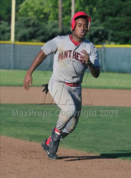Thumbnail 3 in St. Mary's @ Justin-Siena (CIF NCS Playoffs) photogallery.