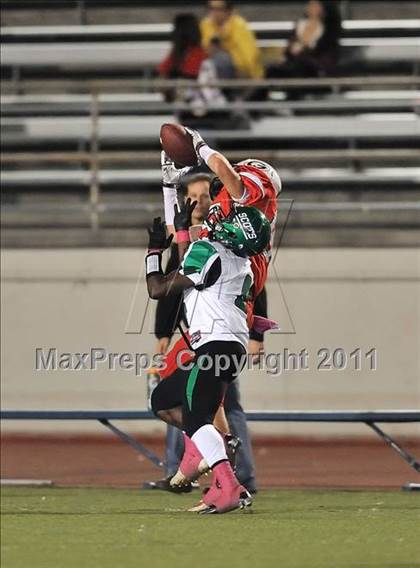 Thumbnail 2 in Glendora vs. Upland photogallery.