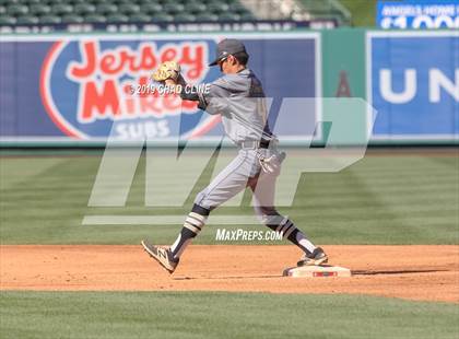 Thumbnail 2 in Don Lugo @ Canyon photogallery.