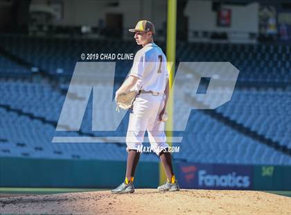 Thumbnail 3 in Don Lugo @ Canyon photogallery.