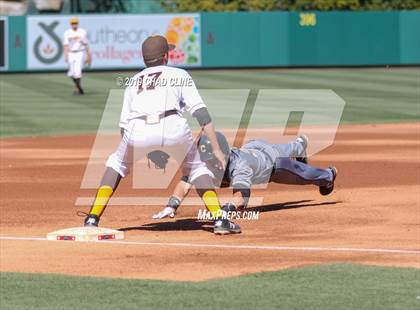 Thumbnail 1 in Don Lugo @ Canyon photogallery.