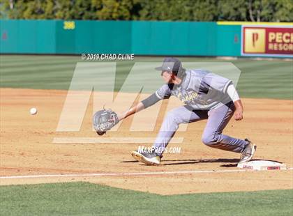 Thumbnail 3 in Don Lugo @ Canyon photogallery.