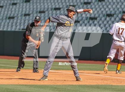 Thumbnail 2 in Don Lugo @ Canyon photogallery.