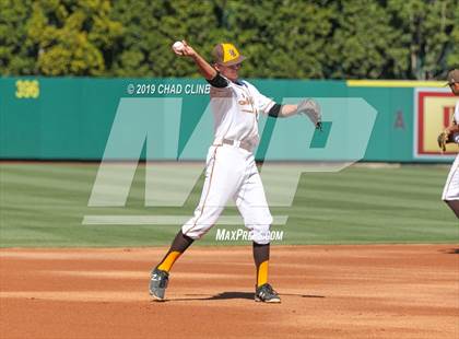 Thumbnail 1 in Don Lugo @ Canyon photogallery.