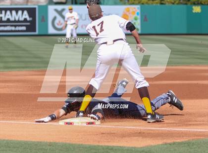 Thumbnail 1 in Don Lugo @ Canyon photogallery.