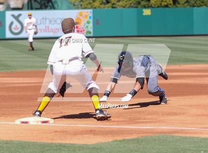 Thumbnail 3 in Don Lugo @ Canyon photogallery.
