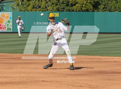 Thumbnail 2 in Don Lugo @ Canyon photogallery.