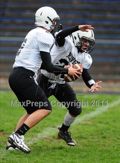 Thumbnail 3 in Xavier @ Hillhouse photogallery.