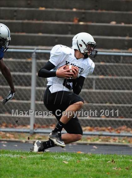 Thumbnail 3 in Xavier @ Hillhouse photogallery.