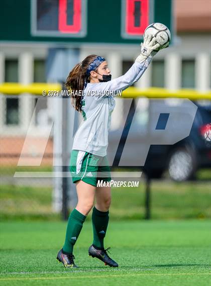 Thumbnail 3 in Wheatley vs Carle Place (Section VIII B Final) photogallery.