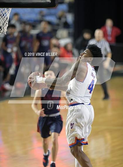 Thumbnail 1 in Wilson vs. Rainier Beach (WIAA 3A Quarterfinal)  photogallery.