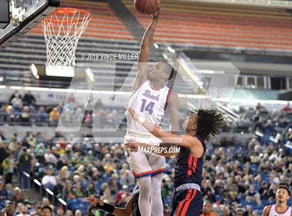 Thumbnail 2 in Wilson vs. Rainier Beach (WIAA 3A Quarterfinal)  photogallery.