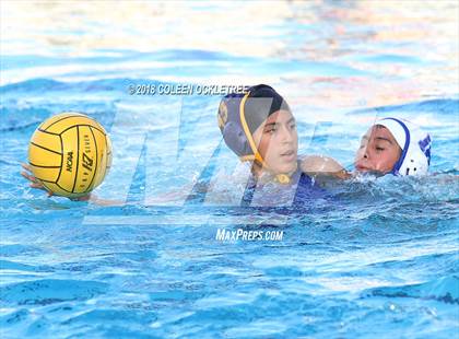 Thumbnail 1 in Orange Glen @ Mira Mesa photogallery.