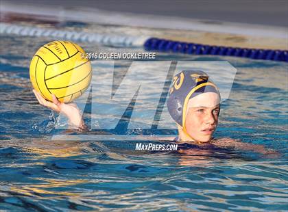 Thumbnail 1 in Orange Glen @ Mira Mesa photogallery.
