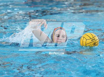 Thumbnail 3 in Orange Glen @ Mira Mesa photogallery.