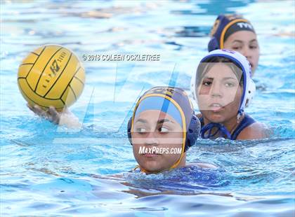 Thumbnail 2 in Orange Glen @ Mira Mesa photogallery.