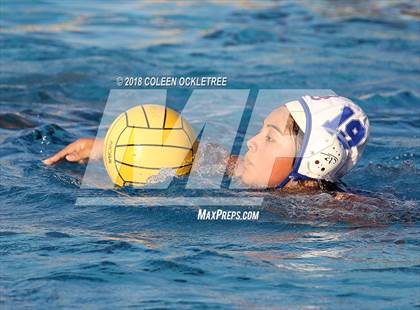 Thumbnail 2 in Orange Glen @ Mira Mesa photogallery.