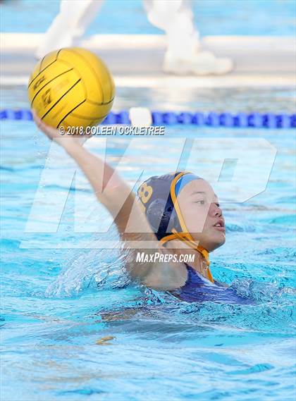 Thumbnail 3 in Orange Glen @ Mira Mesa photogallery.