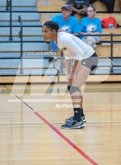 Thumbnail 1 in Warren Central @ Lawrence North photogallery.
