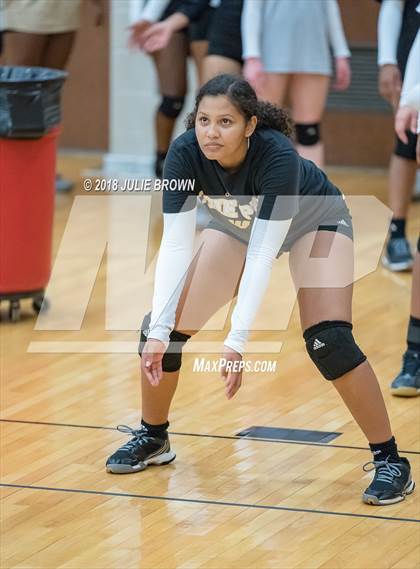 Thumbnail 1 in Warren Central @ Lawrence North photogallery.