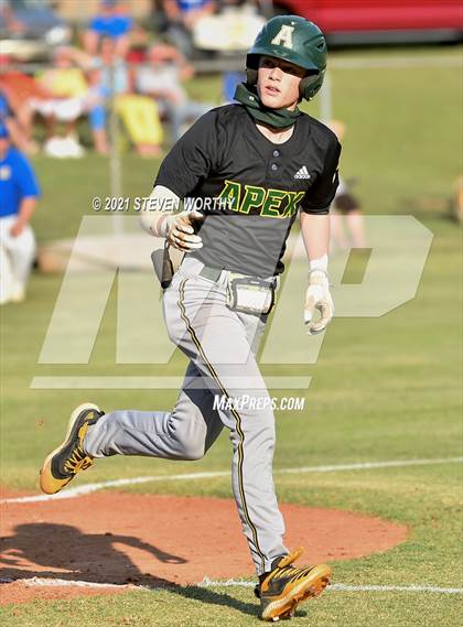 Thumbnail 2 in Apex @ Garner Magnet photogallery.
