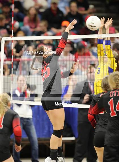 Thumbnail 1 in Weldon Valley vs. Otis (CHSAA 1A Quarterfinal) photogallery.