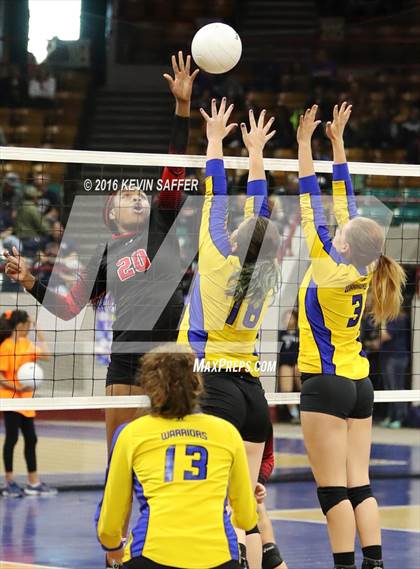Thumbnail 3 in Weldon Valley vs. Otis (CHSAA 1A Quarterfinal) photogallery.