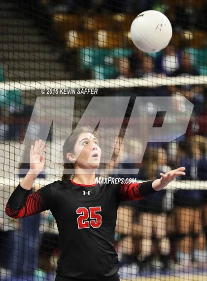 Thumbnail 2 in Weldon Valley vs. Otis (CHSAA 1A Quarterfinal) photogallery.