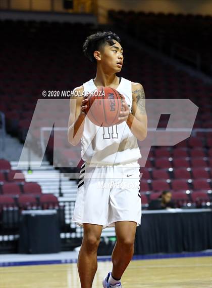 Thumbnail 3 in Miramar vs. Grandview (Tarkanian Classic) photogallery.