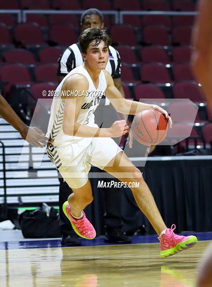 Thumbnail 2 in Miramar vs. Grandview (Tarkanian Classic) photogallery.