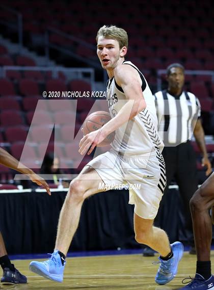 Thumbnail 2 in Miramar vs. Grandview (Tarkanian Classic) photogallery.