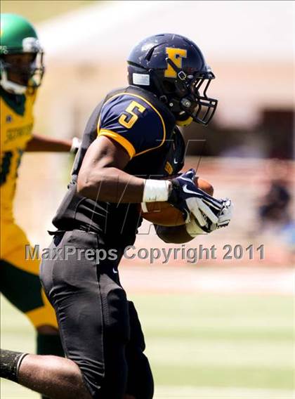 Thumbnail 3 in Taft vs. Friendship Collegiate (Skyline Chili Crosstown Showdown) photogallery.