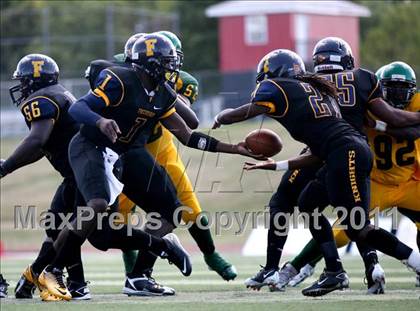 Thumbnail 2 in Taft vs. Friendship Collegiate (Skyline Chili Crosstown Showdown) photogallery.