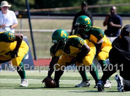 Thumbnail 3 in Taft vs. Friendship Collegiate (Skyline Chili Crosstown Showdown) photogallery.