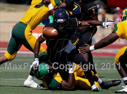 Thumbnail 3 in Taft vs. Friendship Collegiate (Skyline Chili Crosstown Showdown) photogallery.