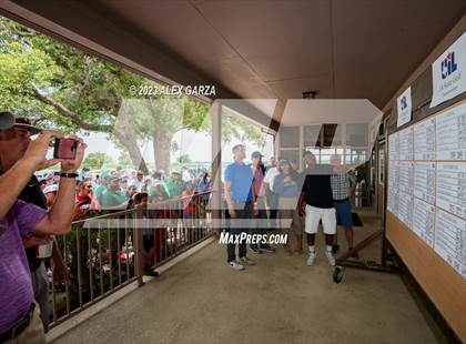 Thumbnail 3 in UIL 1A Boys Golf Finals Awards photogallery.