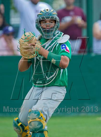 Thumbnail 3 in Bishop vs. Dilley (UIL 2A Region IV Area Playoff) photogallery.