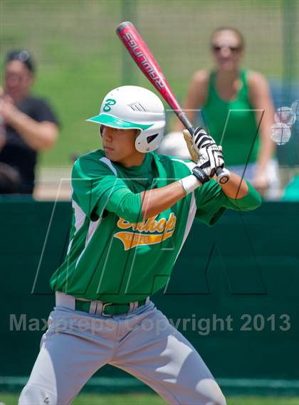 Thumbnail 1 in Bishop vs. Dilley (UIL 2A Region IV Area Playoff) photogallery.