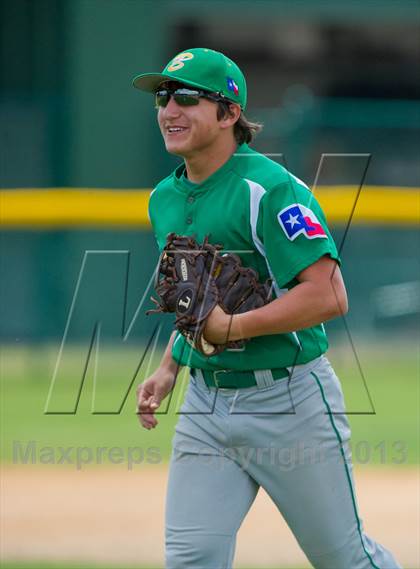 Thumbnail 1 in Bishop vs. Dilley (UIL 2A Region IV Area Playoff) photogallery.