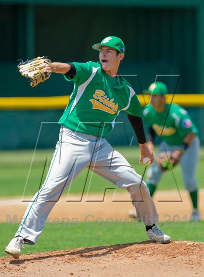 Thumbnail 1 in Bishop vs. Dilley (UIL 2A Region IV Area Playoff) photogallery.