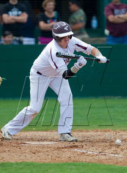 Thumbnail 1 in Bishop vs. Dilley (UIL 2A Region IV Area Playoff) photogallery.