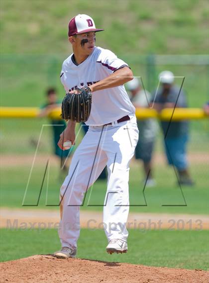 Thumbnail 2 in Bishop vs. Dilley (UIL 2A Region IV Area Playoff) photogallery.