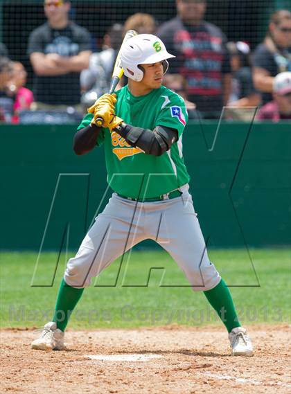 Thumbnail 2 in Bishop vs. Dilley (UIL 2A Region IV Area Playoff) photogallery.